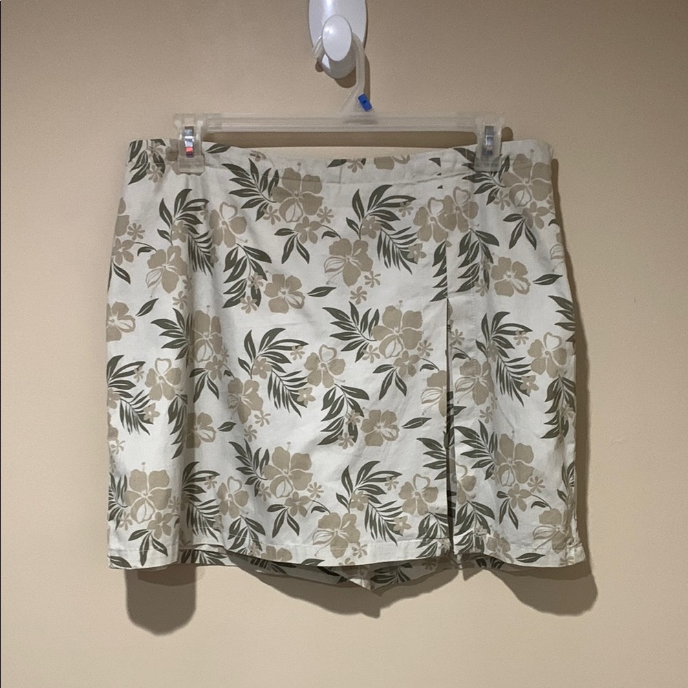 Skirt with shorts